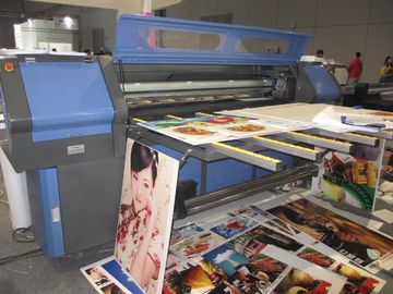 Porcellana Rotolo di Faltbed di industria di Decration per rotolare stampante UV, attrezzature di stampa professionali dello schermo di Digital fornitore