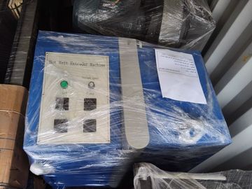 Attrezzatura del doppi vetri della macchina dell'espulsore di Hotmelt/applicatore di Hotmelt fornitore