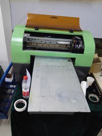 Il colore pieno di Digital ha condotto la stampante a base piatta uv, stampante principale colore per bambù/tabelloni per le affissioni/schiuma fornitore